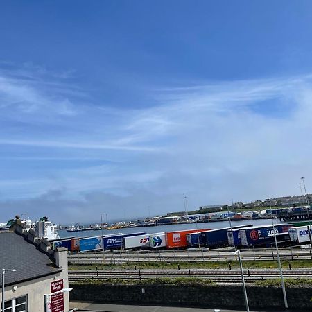Hotel Harbour Watch Holyhead Exteriér fotografie