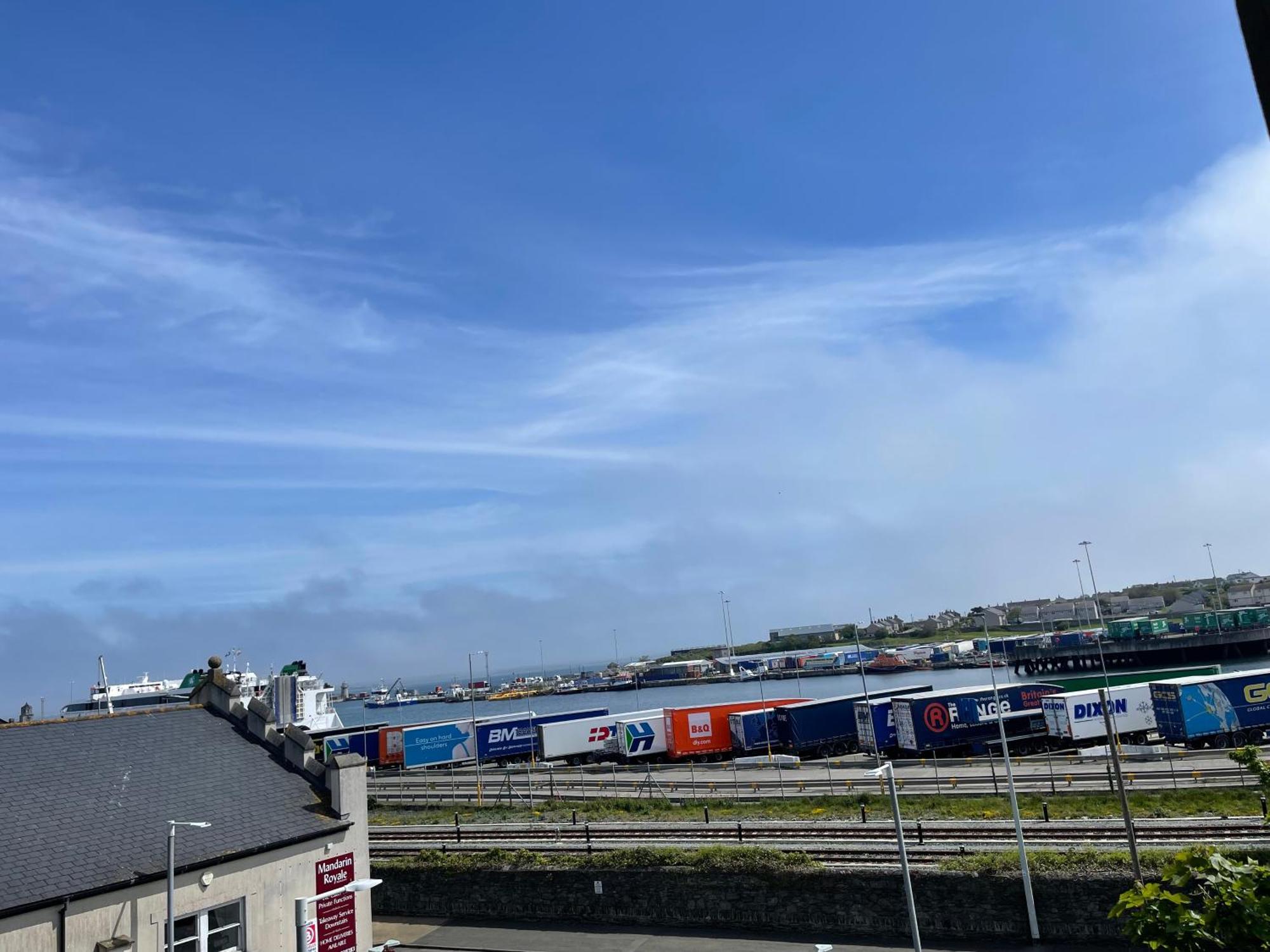 Hotel Harbour Watch Holyhead Exteriér fotografie